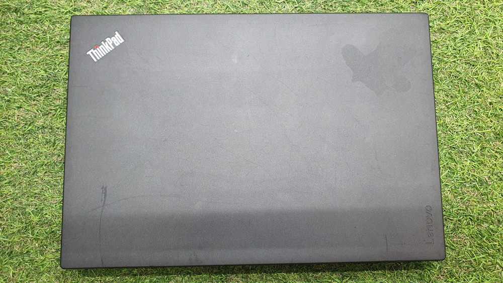 Ноутбук Lenovo i5-7/8Gb/FHD