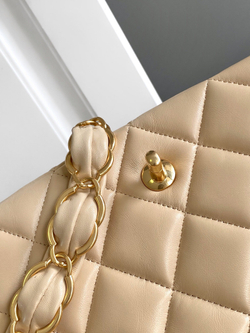 Chanel Bag 22 cm