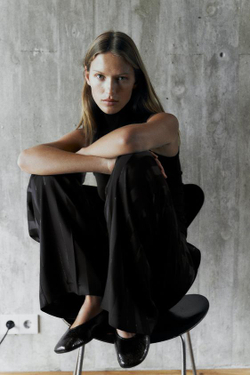 ZARA БРЮКИ JACQUARD В ПОЛОСКУ С МЕТАЛЛИЗИРОВАННОЙ НИТЬЮ, ЧЕРНЫЙ