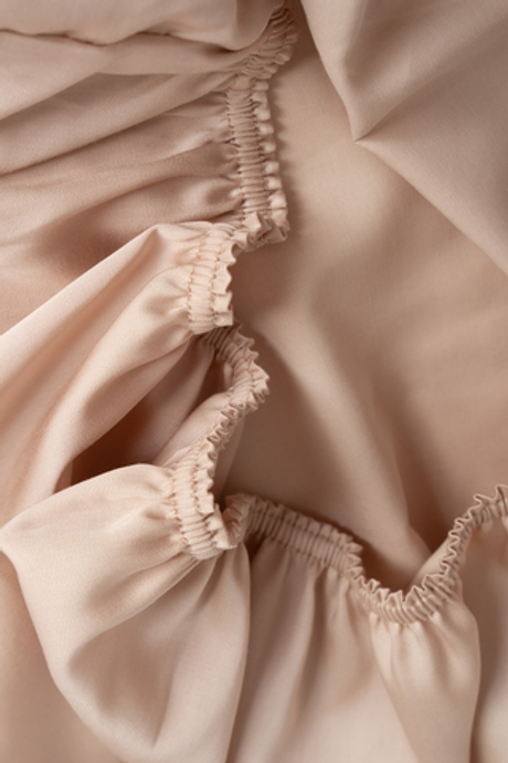 Простыня на резинке 180х200х40 German Grass Noble Traditions Glace Beige бежевая