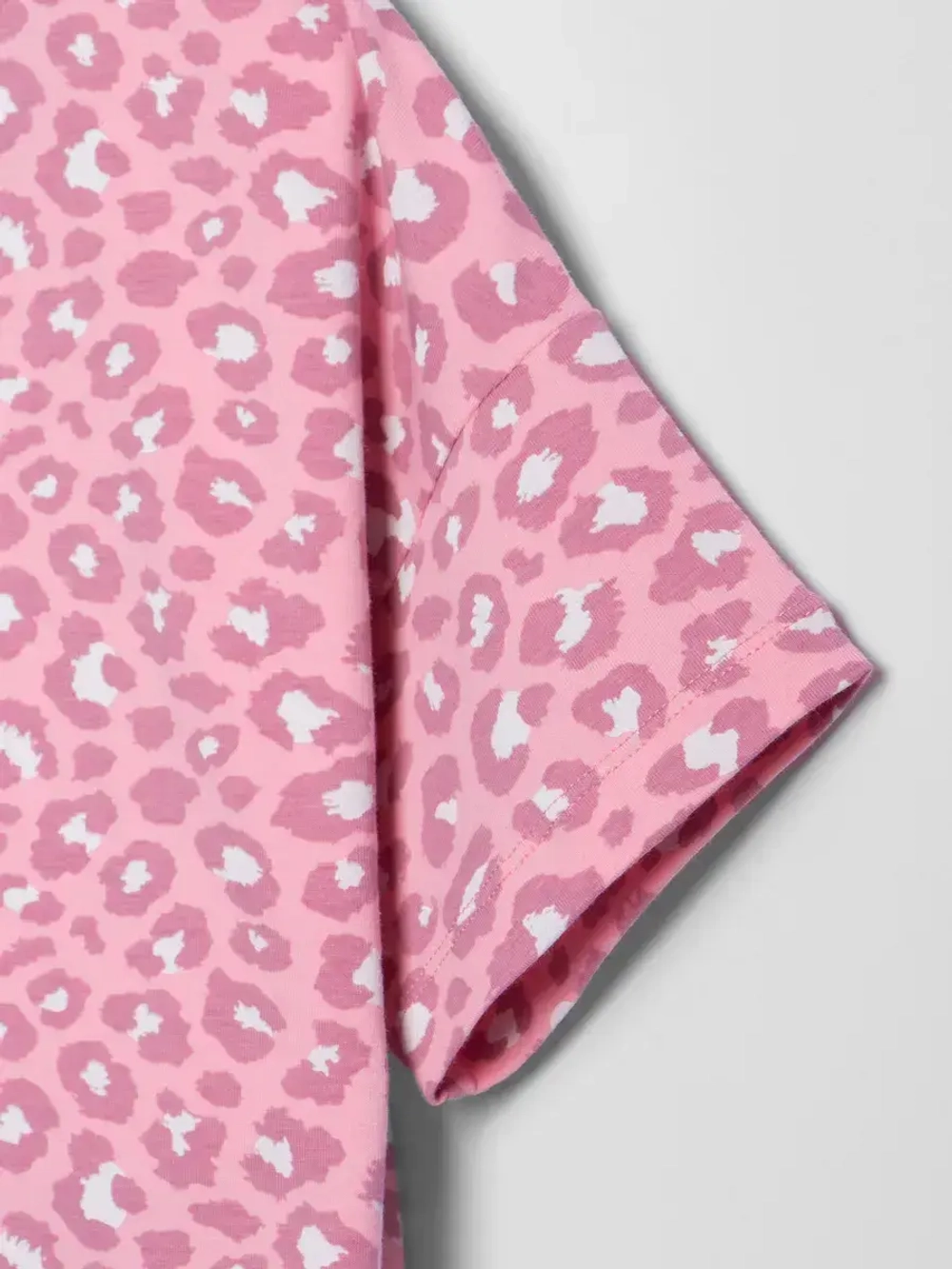 Футболка для девочки розовая