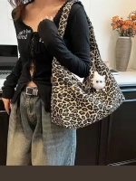 Сумка шоппер городской на молнии