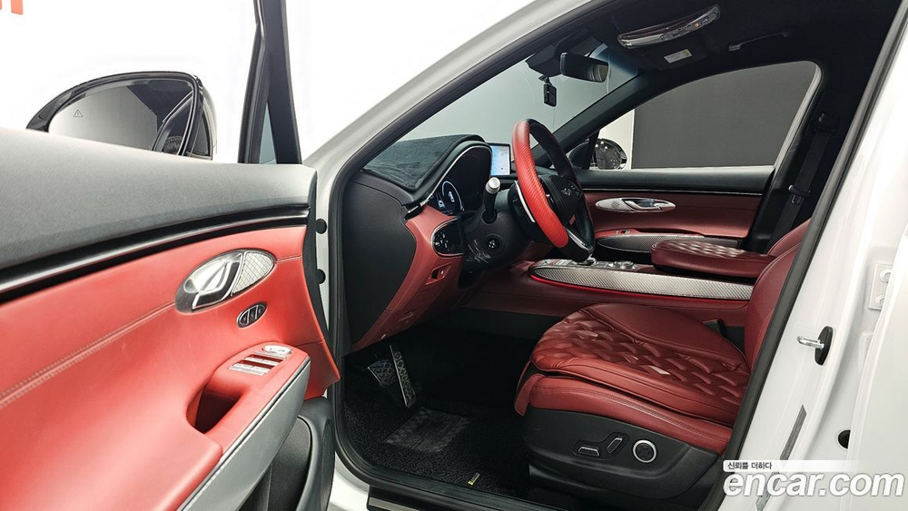 Genesis GV70 2.5T Бензин AWD (03.2021)
