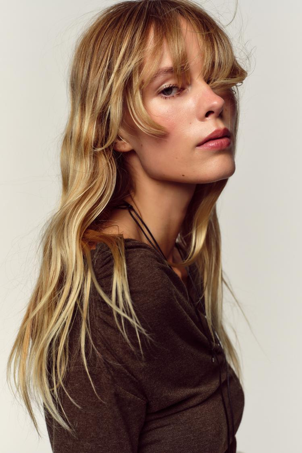 ZARA ТОП С ДРАПИРОВКОЙ И ПЕРЕКРЕСТНЫМ ВЫРЕЗОМ, КОРИЧНЕВЫЙ МЕЛАНЖ