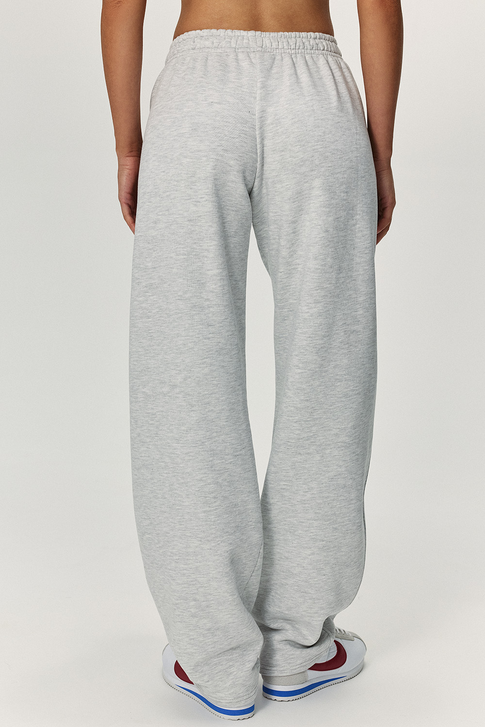 Штаны бананы утеплённые Светло-серый меланж