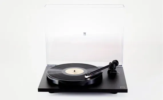 Rega System One Black