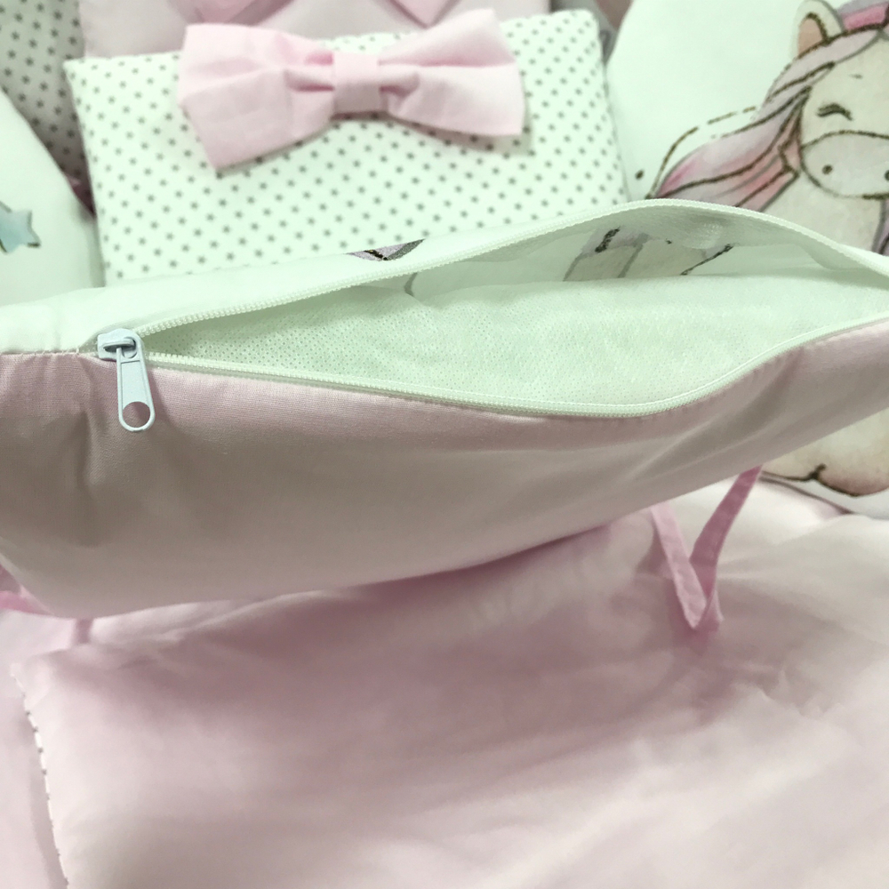 Комплект в кроватку 18 предметов "Единорог" розовый, сатин