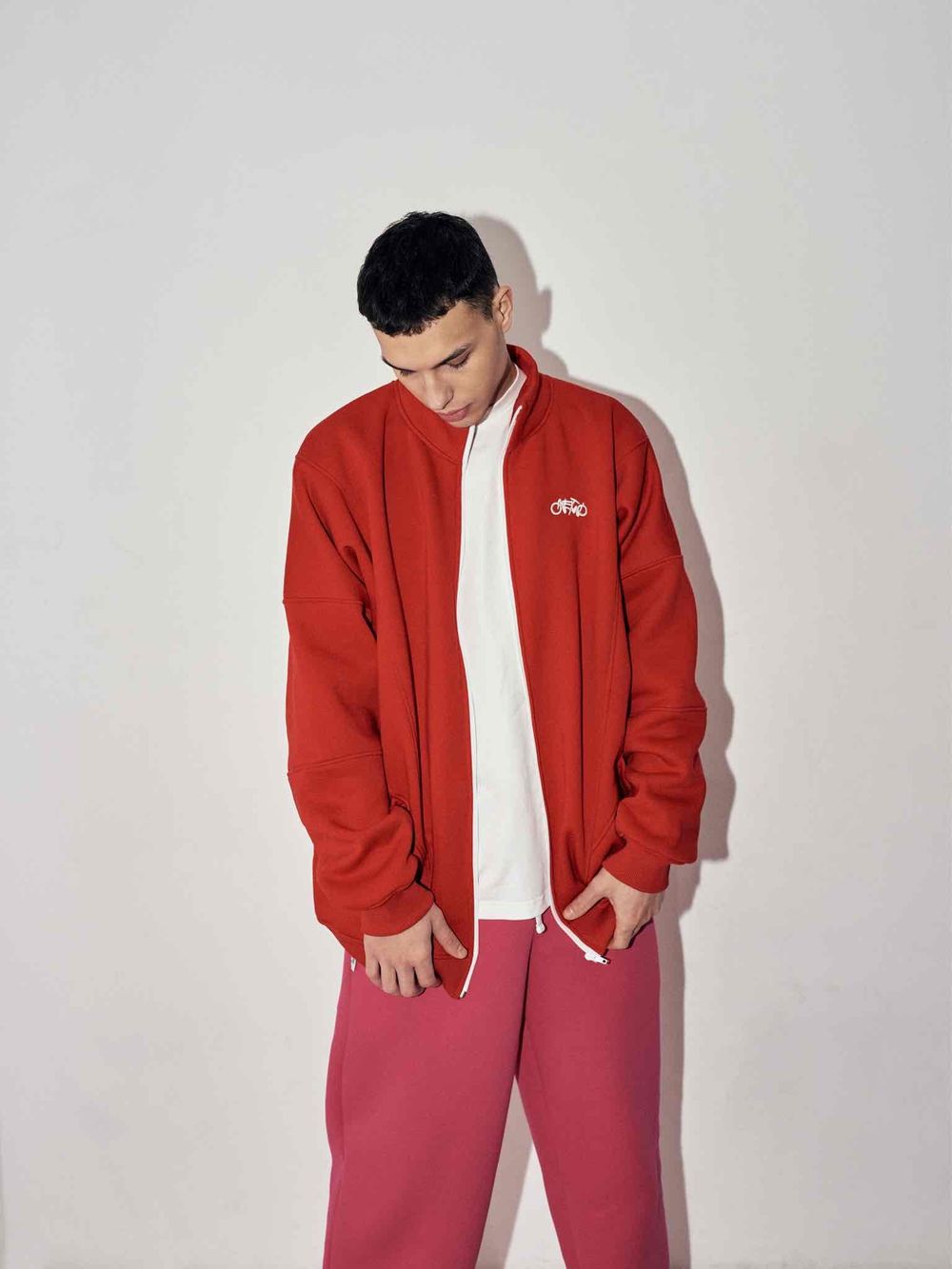 Толстовка One Two Street с начесом на молнии красный марс