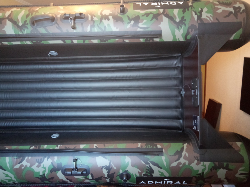 Лодка Адмирал 290 НДНД