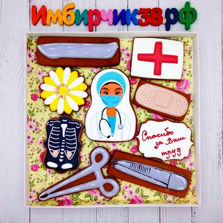 Имбирные пряники День медика
