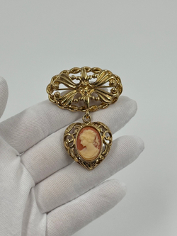 Брошь с камеей Krementz