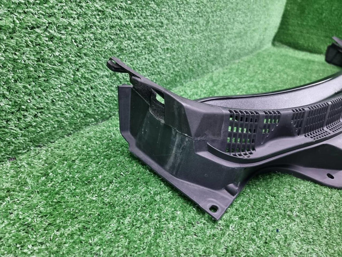 Жабо Changan Alsvin (2018-н.в.)