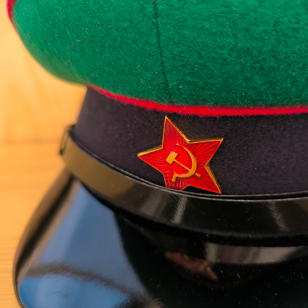 Фуражка комначсостава пограничных войск НКВД СССР, образца 1935 г.