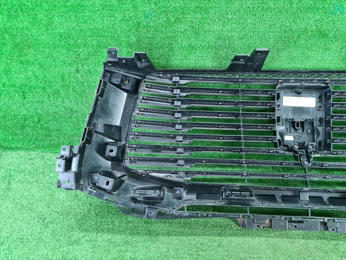 Решетка радиатора Tank 500 (2021-н.в.)