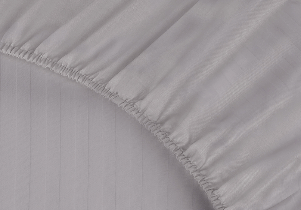 Простыня Plus на резинке