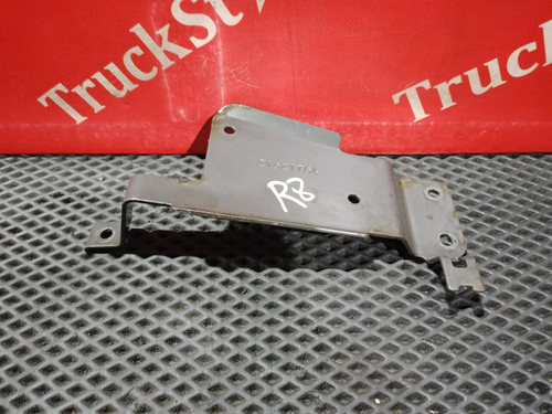 Кронштейн клапана уровня пола