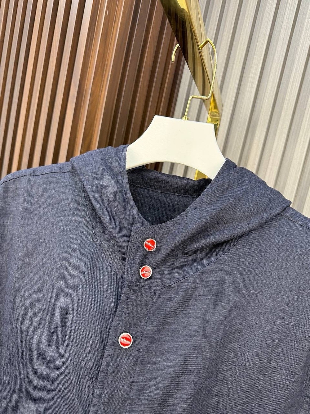 Рубашка с капюшоном Kiton