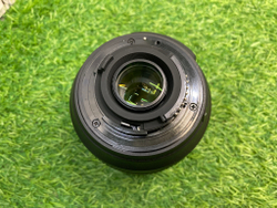 Nikon 18-105mm 3.5-5.6G AF-S ED DX VR