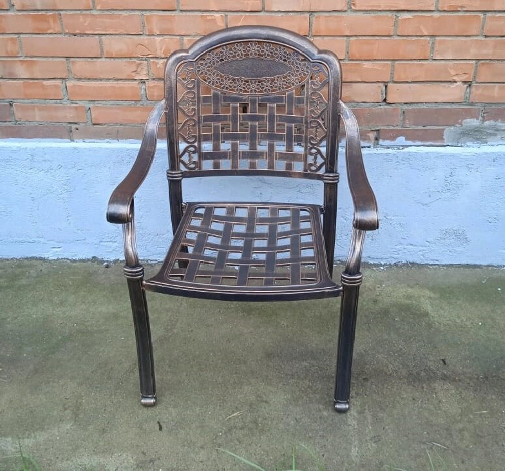 Металлическое кресло Gera из алюминия