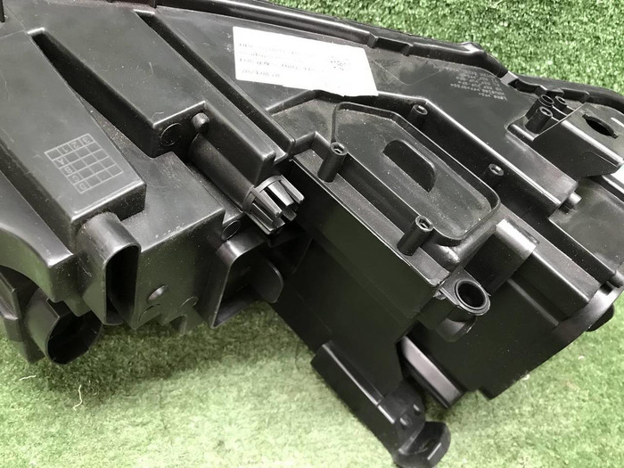 Корпус фары правый VW Tiguan 2 (2016-2020)