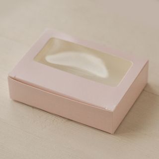 Коробка с прямоугольным окном розовая 15.5х11х4 (№30)