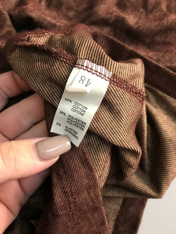 Блузка Zazazu интересного кроя, визуально на 48 размер