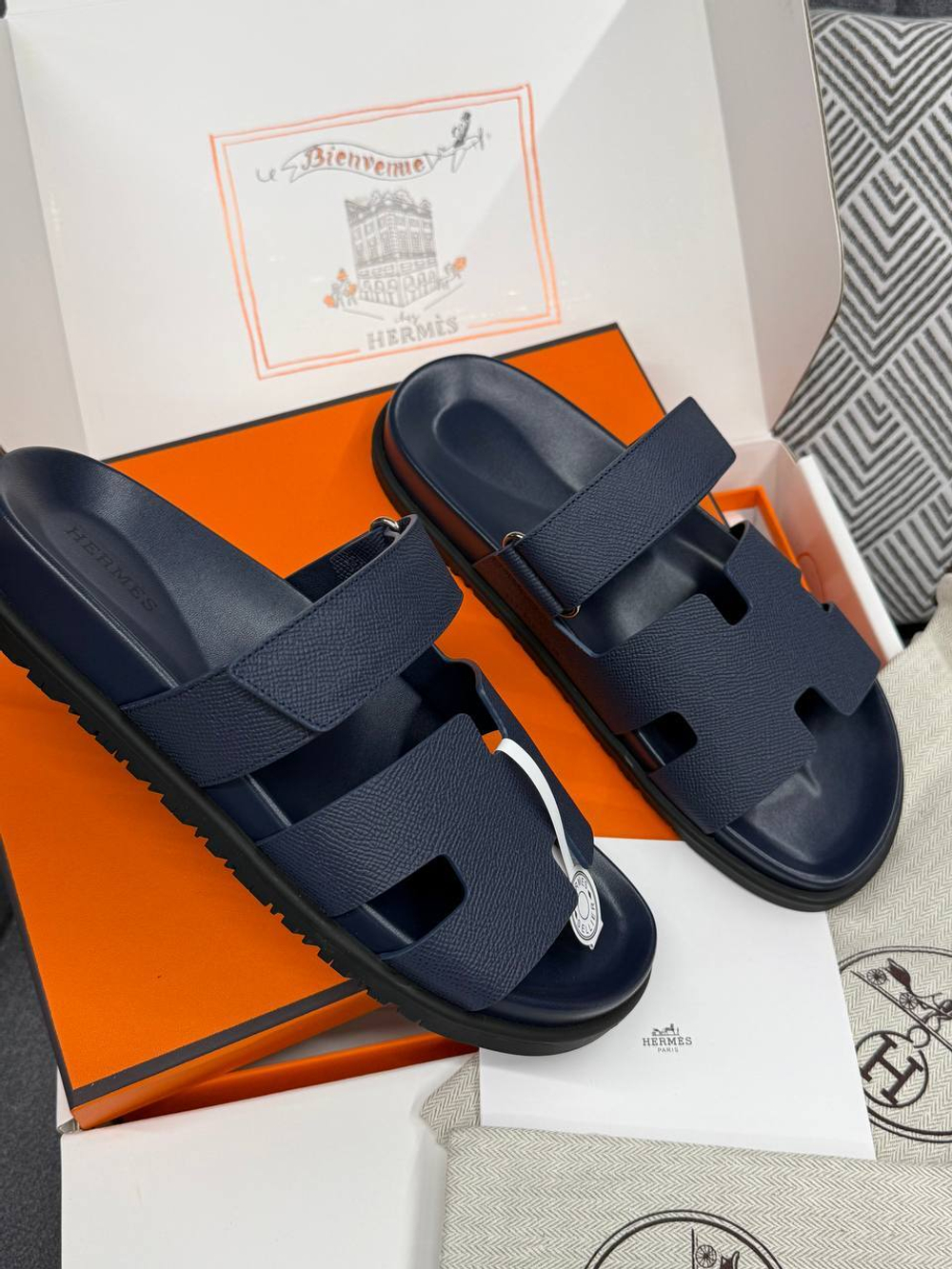 Шлёпанцы Hermes