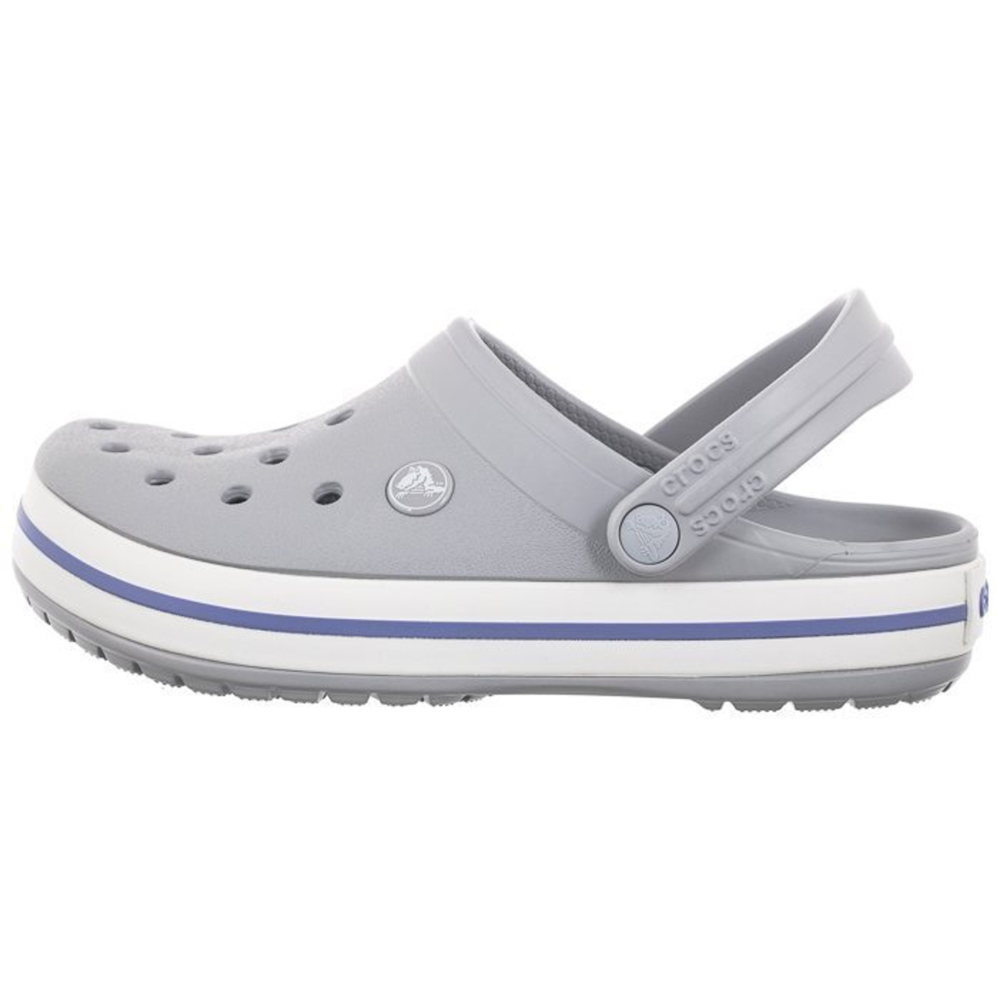 Crocs: Как комфорт стал новым трендом?