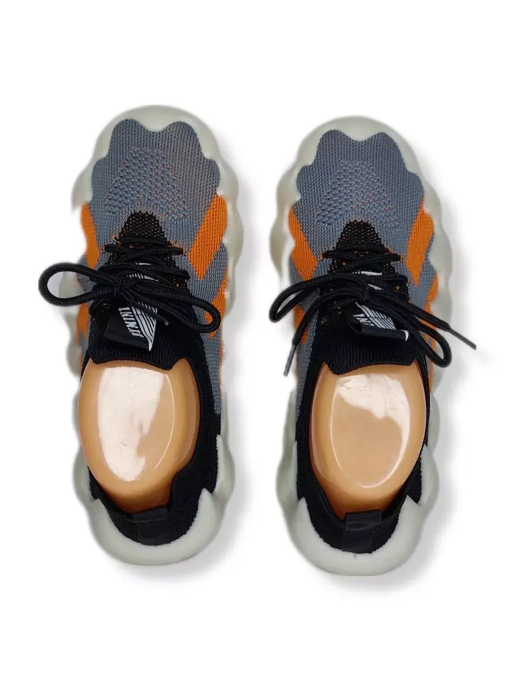 Детские летние кроссовки модные стильные.