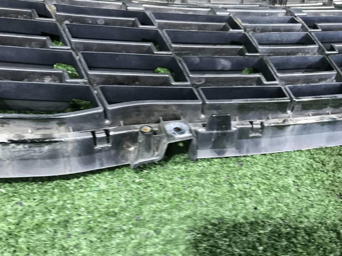 Решетка радиатора Kia Carnival 4 (2020-2023)