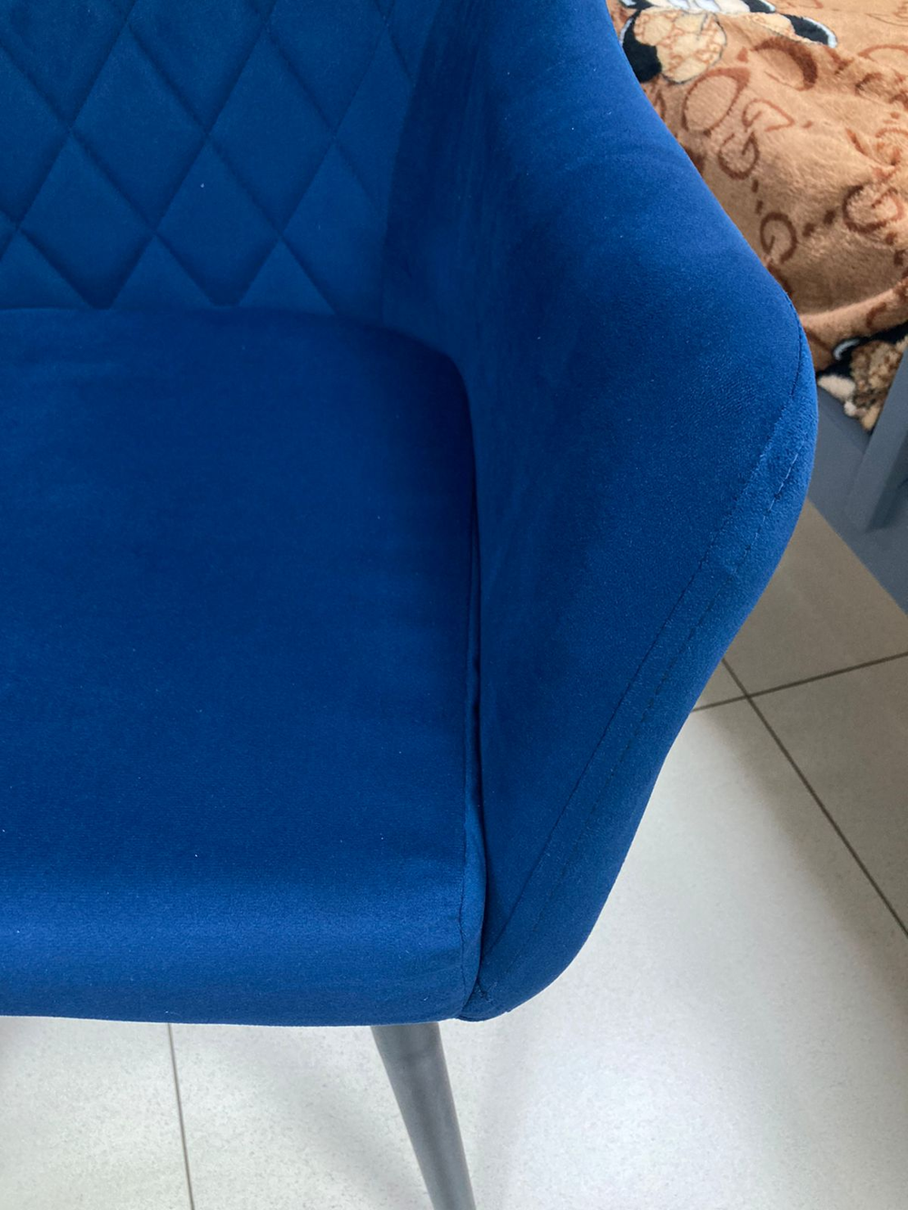 Стул Сиэтл каркас черный основание велюр синий