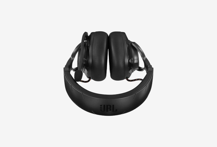 JBLQUANTUM610BLK_0426529101239