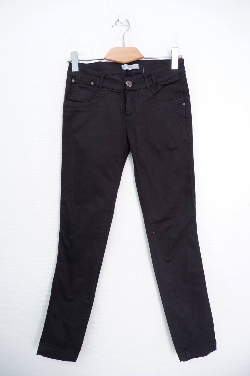 Джинсы Trf зауженные 42 размер