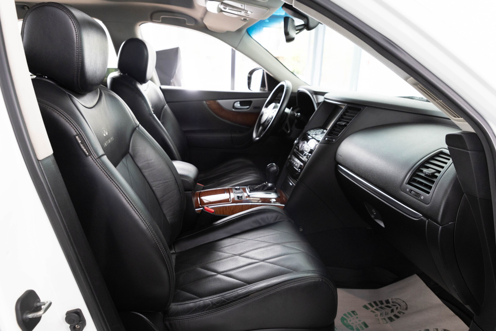 Infiniti QX70, 2014 год