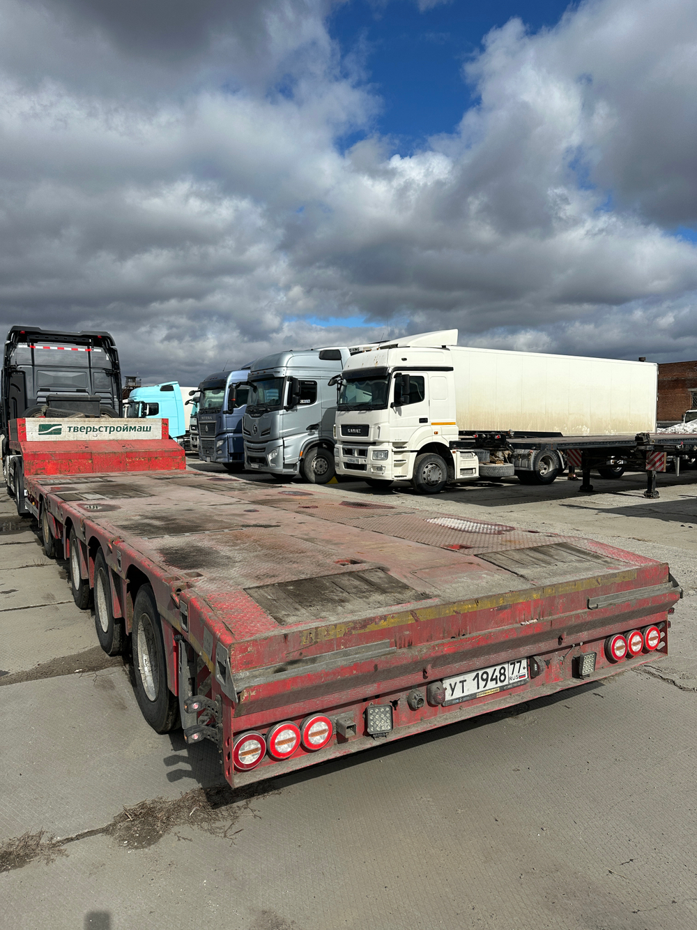 Тверьстроймаш 9939* Полуприцеп тяжеловоз 4 оси 993941 (Раздвижной)
