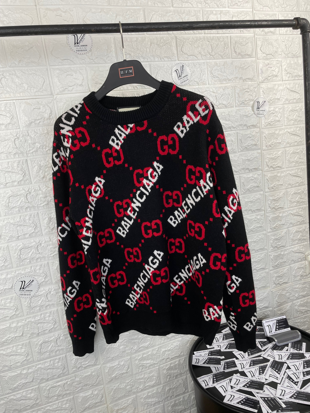 Свитер Gucci & Balenciaga