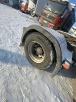 DongFeng DFH 4x2 Седельный тягач DFH4180C2 (Дизельный, 13,5 л, 528 л.с., АТ)