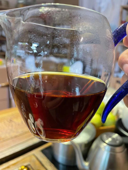 59315 Чай прессованный черный Пуэр Шу "Сэнчжун, Баньчжан Цзинь Я",  мини бин 50гр