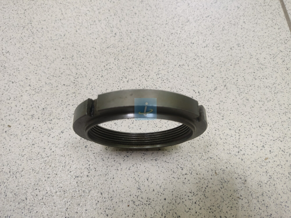 Гайка вала вторичного 238-1701194