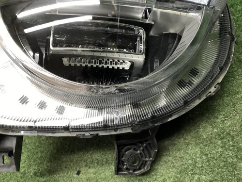 Фара правая Tank 300 (2021-н.в.) LED