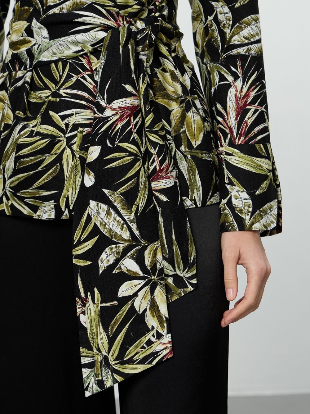 Жакет приталенный ПРИНТ лён