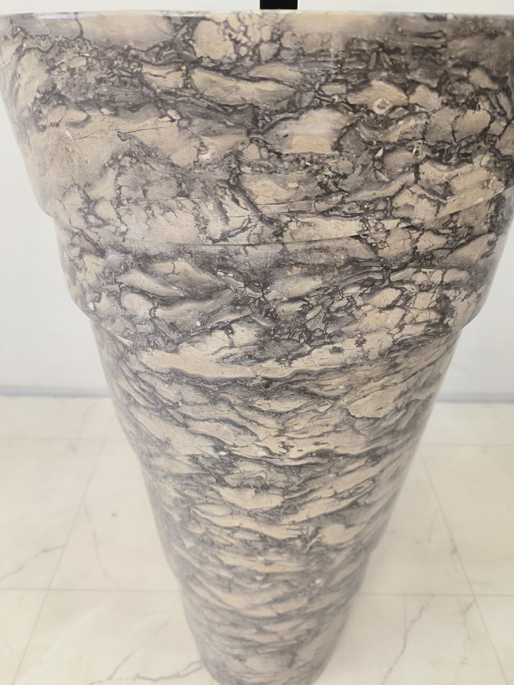 Раковина напольная из мрамора Pedestal Doreng Spiral MN-65926 40х40х90