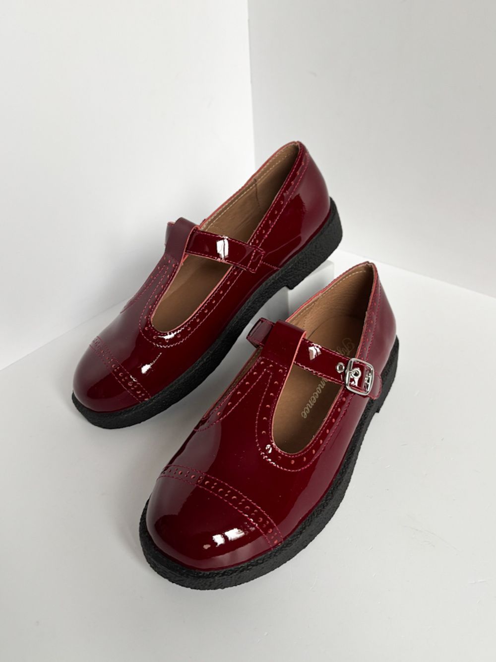 Новые лаковые туфли Age of Innocence, 34