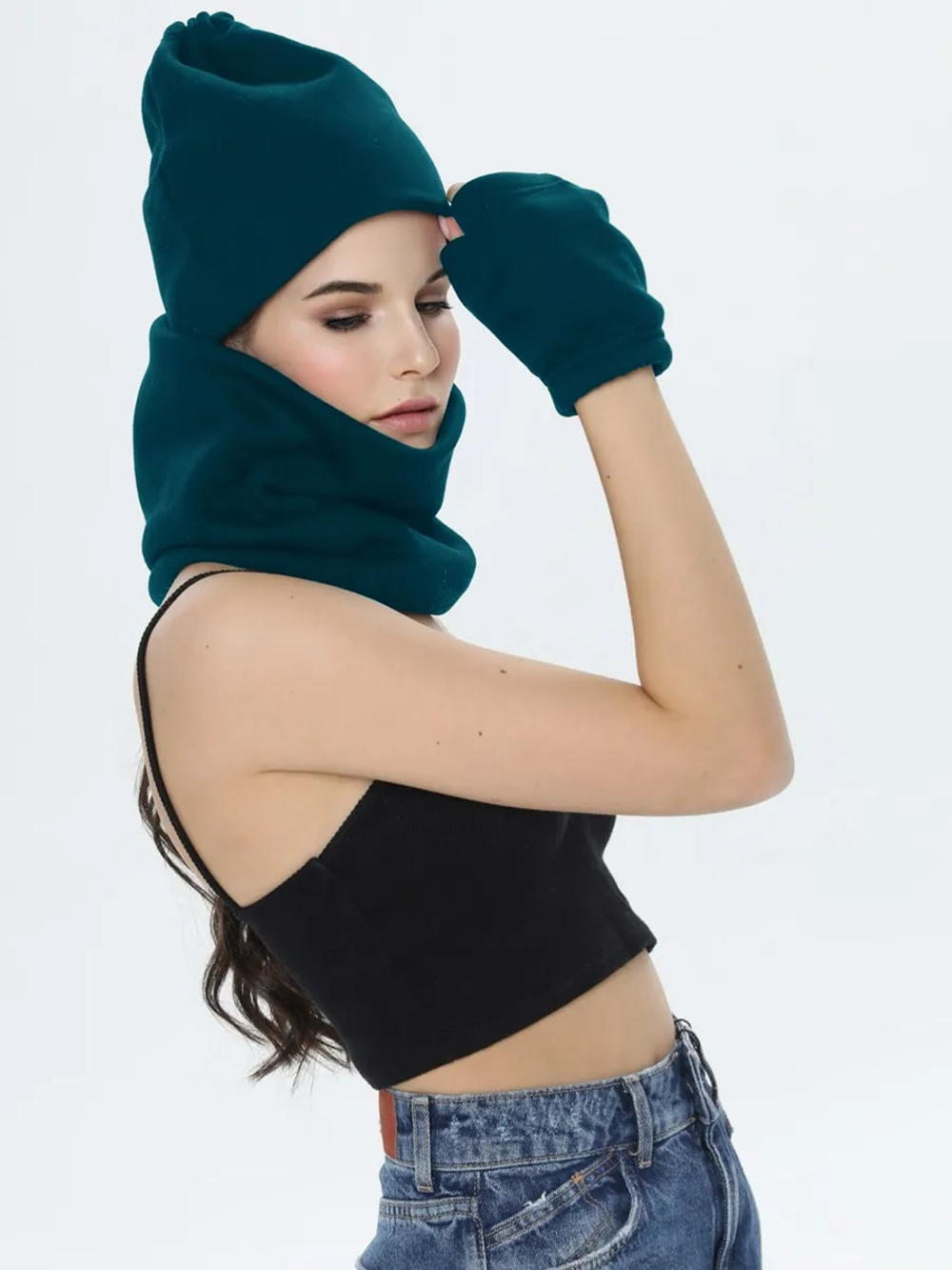 Шапка бини с начесом для хвоста, дред и кос