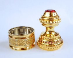 Печать для руководителя  с красным фианитом