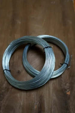 Проволока вязальная оцинкованная Ду 3 мм бухта 20м/1 кг