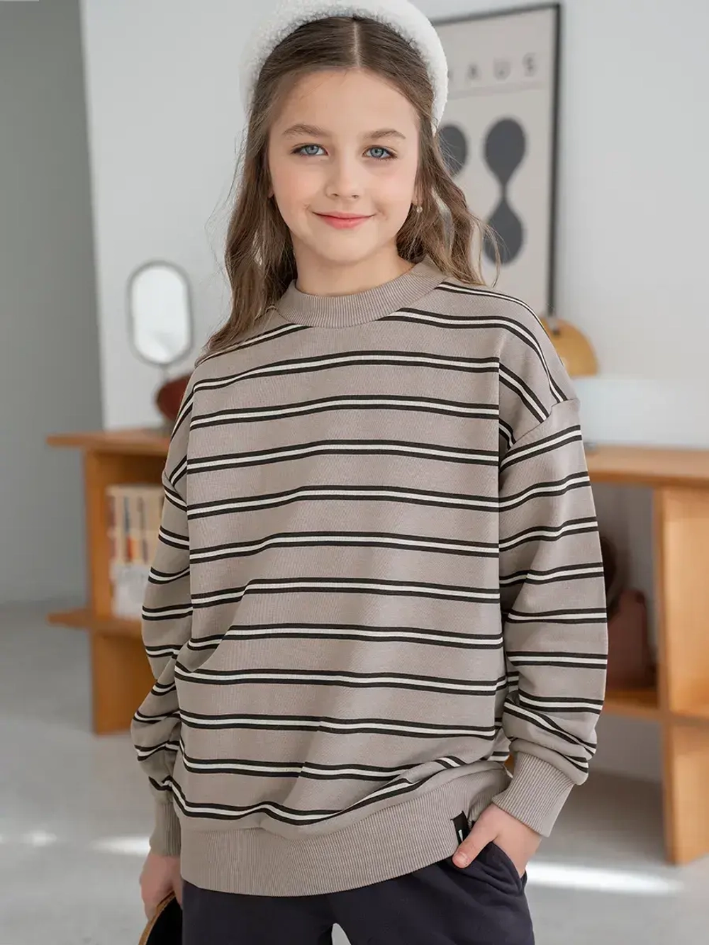 Спортивный костюм для девочки в школу