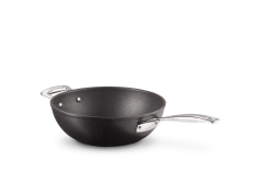 Le Creuset - Вок PRO с антипригарным покрытием 26см / артикул   51104260010202  / GTIN 630870273206
