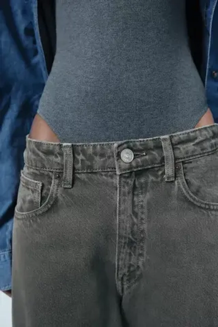 ZARA ДЖИНСЫ TRF BAGGY BALLOON СО СРЕДНЕЙ ПОСАДКОЙ, ТЕМНО-ОЛИВКОВЫЙ