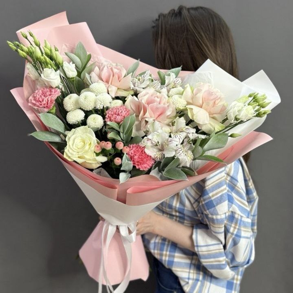 Авторский букет в розовой гамме